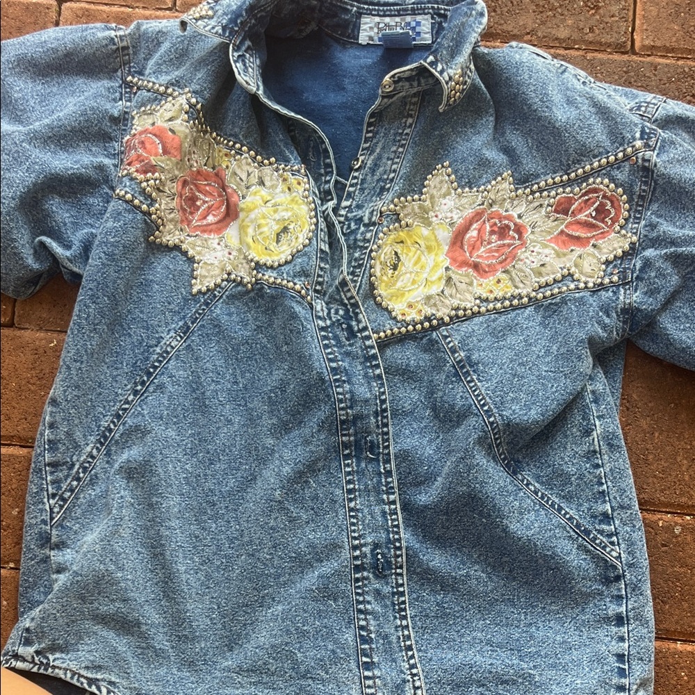 Floral Embroidered Denim Jacket - Picture 5 of 5